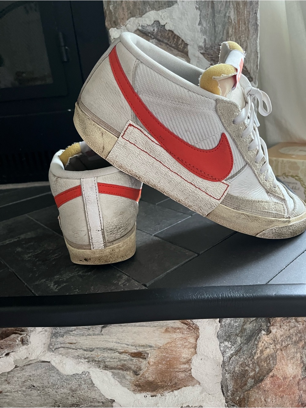 Nike Men's Blazer Low Pro Club Casual Shoes/Sneakers